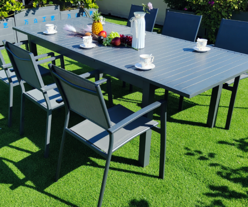 Alu slat extendable table (Butterfly flips)