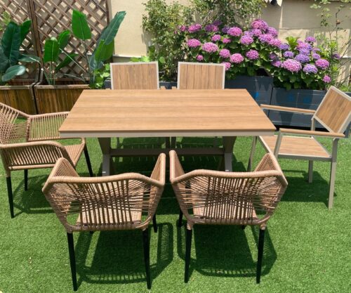 Alu plastic wood table