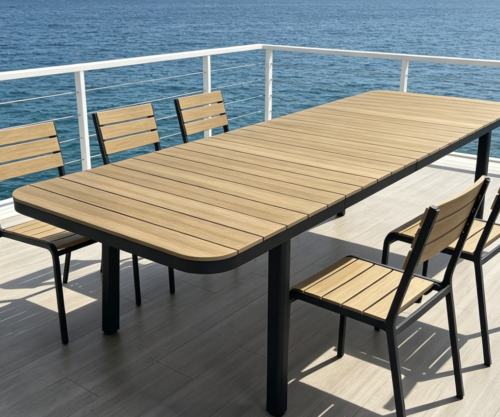 Alu plastic wood extendable table