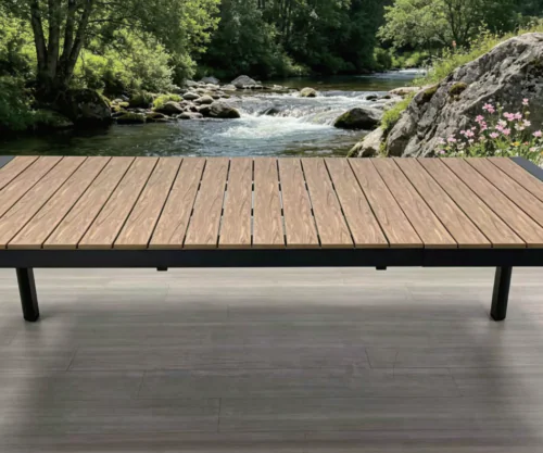 Alu-plastic wood pull-out table